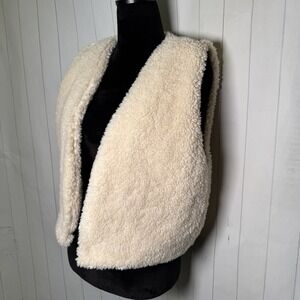 Madison 88 Faux Sherpa Open Front Vest Sleeveless Jacket‎ Layering Piece Top S/M